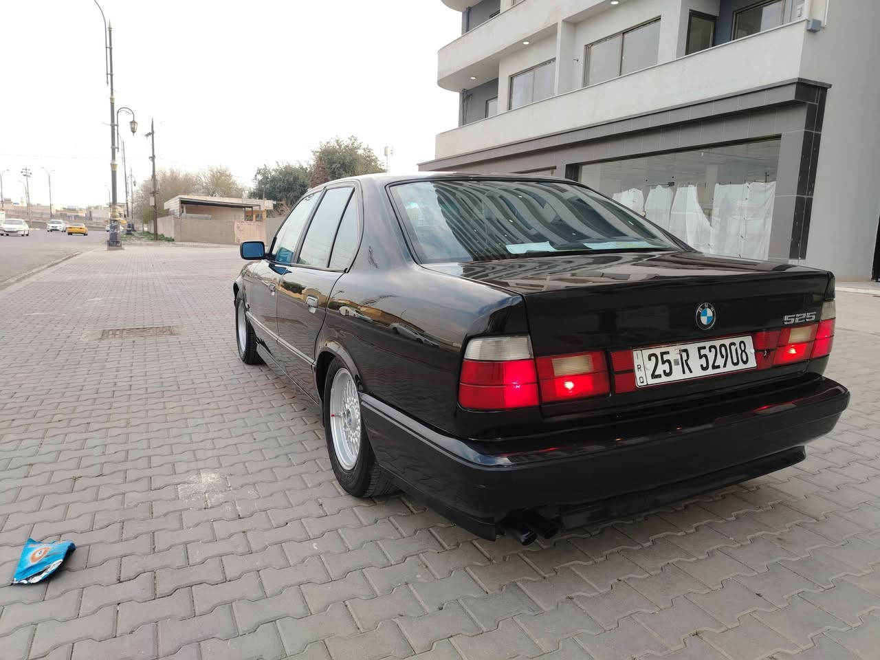 سلام عليكم BMW موديل 1991 محرك 525 بيلاد اوتو ماتيك سنويه جديد لحد ٢٠٣٠ ✔️اربع طايرات جديد 😉سياره ماشاء الله حيل حلوه كشنات جلد 👌تبريد ثلج سعر ٦٧بيها مجال مكاني كركوك رقم تلفون *********** اسيا وكورك ***********
