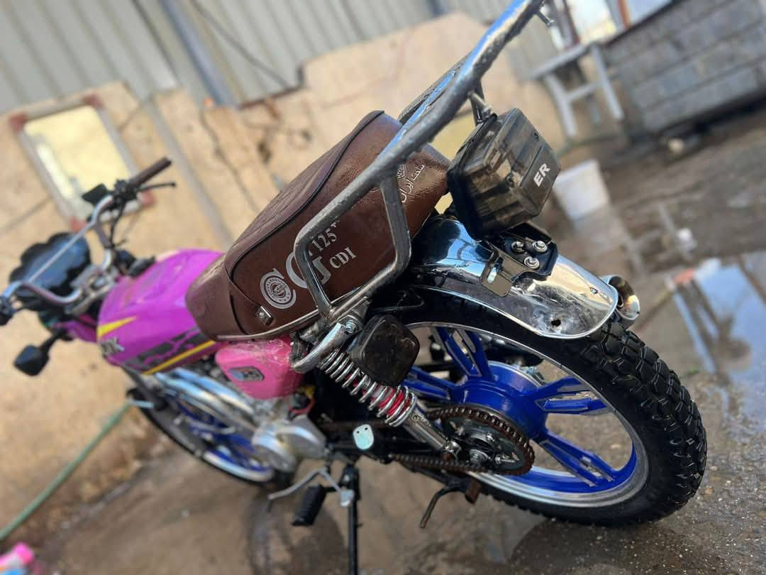 السلام عليكم دراجه لبيع السعر ٣٥٠ غمل ***********
