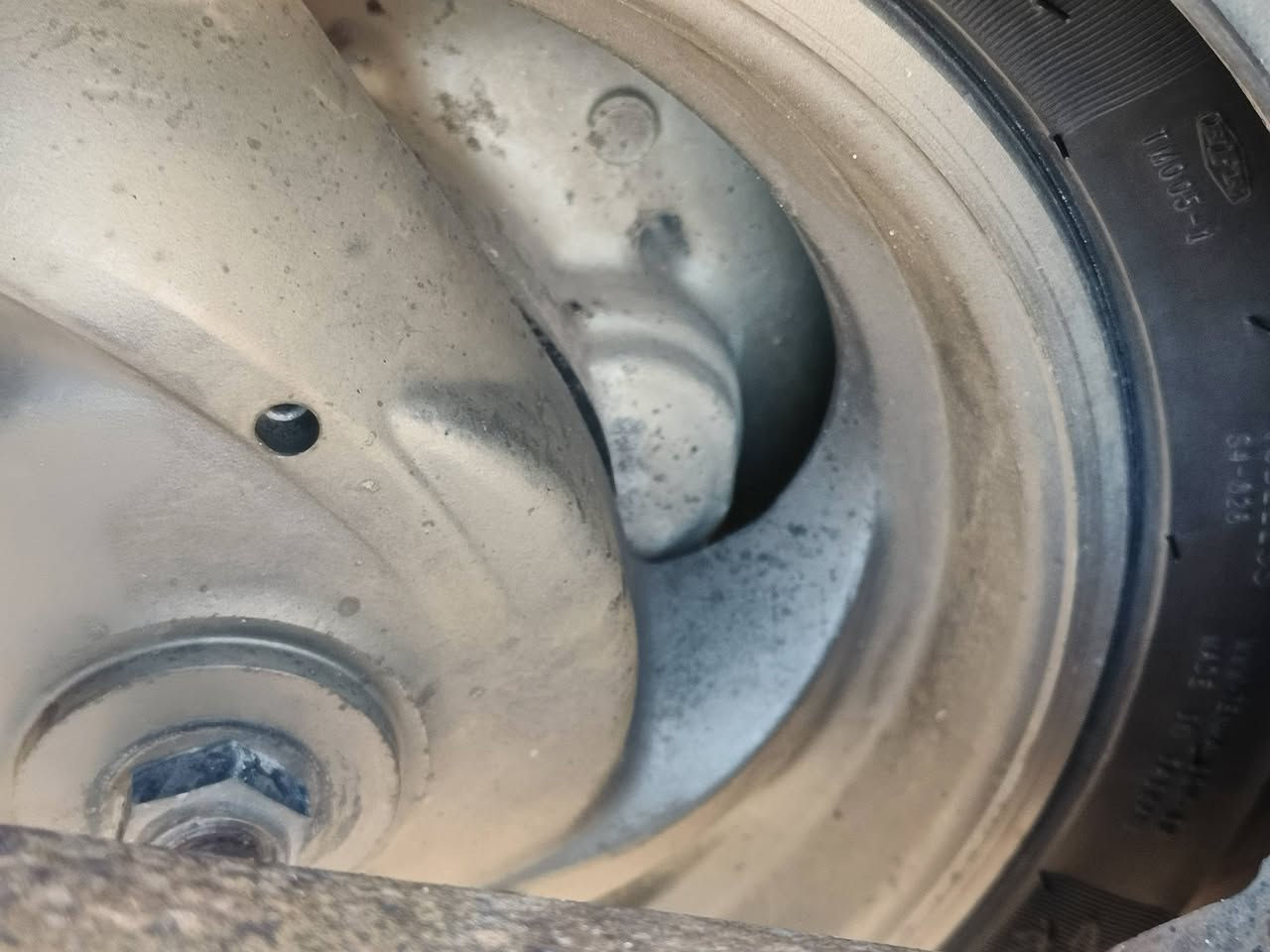 سلام عليكم درجه فرشه البيع حاويه صارلي سبوع من مطلعه من حاويه درجه خير من الله شلعه ومعدل شرط 140 كهربايات كله شغال مكينه خرسه مكان بابل الهاشميه سعر  625وبيها مجال الشراي بي خير ويدلل ستفسار ***********
