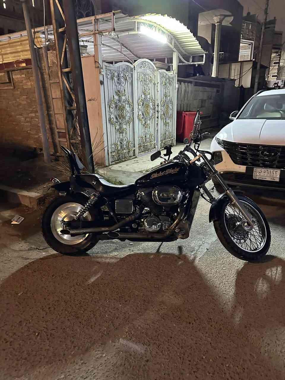 اعادة نشر بسبب الوعود الكاذبه
شادو سلشر ٤٠٠cc 

الدراجه شلعه ومعدل والنضافه كدام عينك بيها نقص ورقه يعني تعتبر بدون اوراق السعر المطلوب بيها ١٤ ورقه وبيها مجال للشراي يشلع عيوني رقمي ***********
