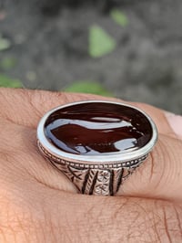 عقيق يماني • كرز • صياغة عارف البحرين