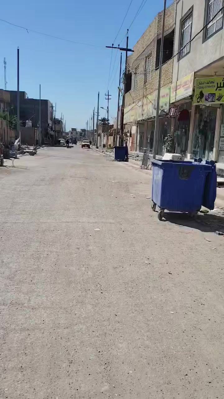 البيت الليبع في واسط كوت منطقه الفلاحية مساحه ٣٣٤ متر شارع ١٥  البناء حديث سنه ٢٠١٥ قريب على المدرسه الامام الرضا شارع تجاري سوق الفلاحيه السعر اتصال على رقم ***********
