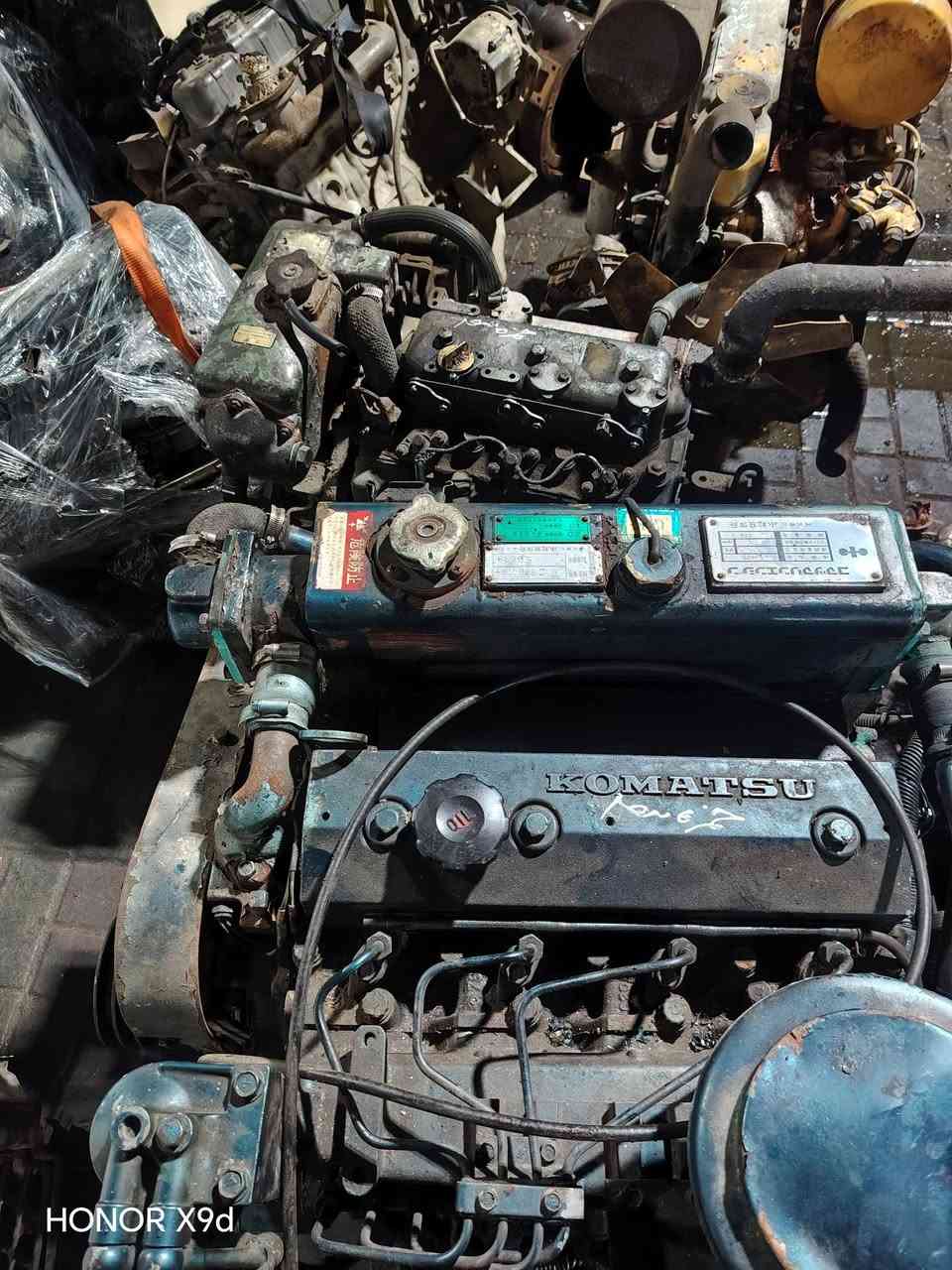 سلام عليكم متوفر جميع المحركات شفلات حفارات كبار صقار رافعات مولدات
كماسو *********** رقم اثير
