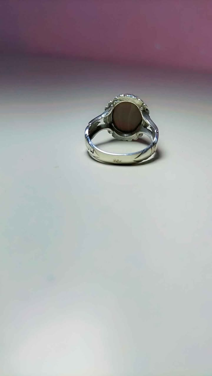 جزع يماني اصلي فضه 925 صياغه يدويه صياغه اماني ناصرية, ذي قار


**إذا كنت صاحب هذا الإعلان وتريد حذفه لأي سبب، رجاءا أرسل رسالة إلى الدعم الفني**