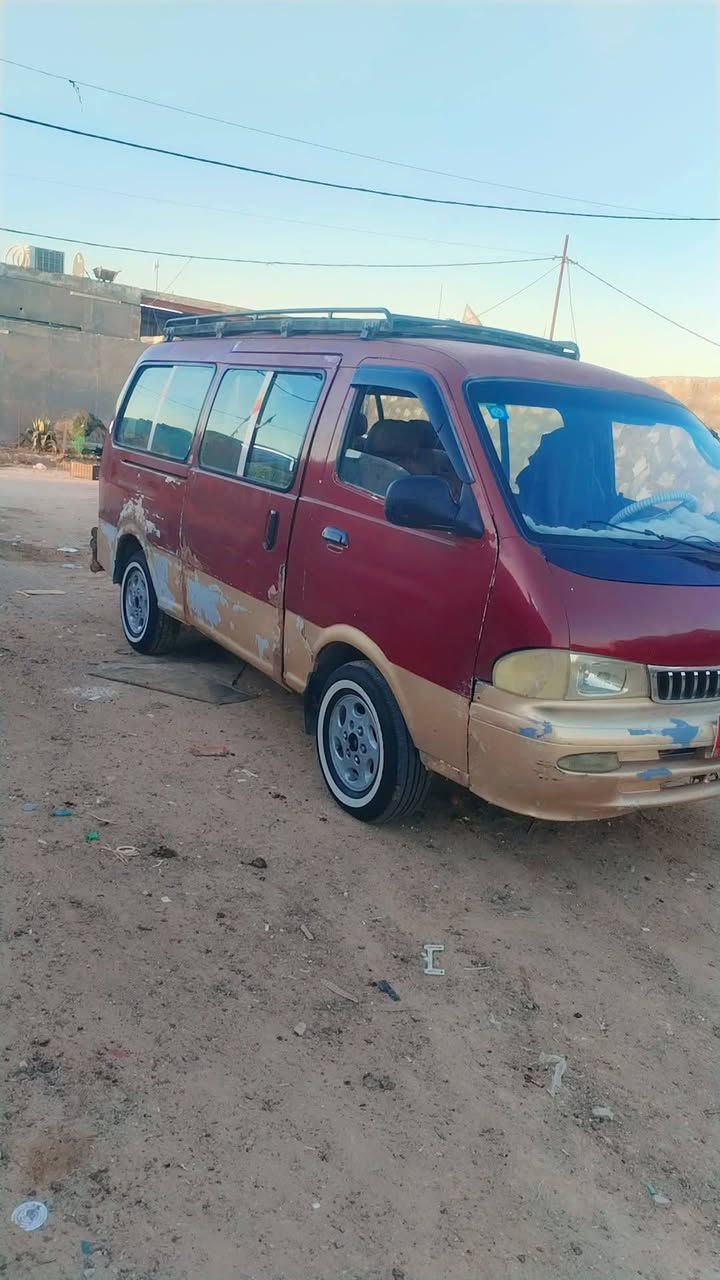 السلام عليكم كيه بريجو للبيع موديل 1996كفاله عامه سياره رقم نكليزي واسط مكان النجف  شراي ينتصل على رقم فيس لا يتوجد ***********
