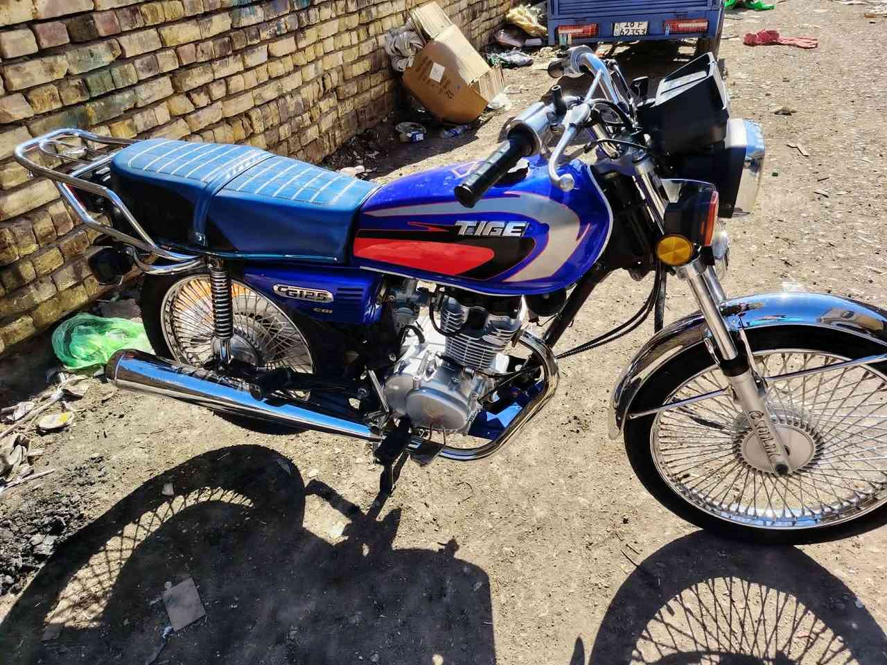 أقره المنشور وخابرني اربعه كير تايكر أوراق كامله واصوليه اكاتبك وي الوكيل مديل 2022 مكفوله كفاله عامه محرك برغي مامفتوح بي عل بلاد الشركه دراجه كلهه شغاله مابيهه اي نقص جاهزه مال جنيان نضافتهه نفس البصوره مكانهه بديوانيه شراي اتصل وبيك خير وتدلل لاتراسني مامتواجد عل خاص هاذ رقمي وخابرني ***********
