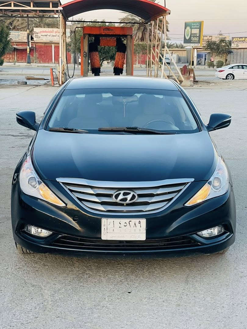 السلام عليكم سوناتا موديل 2013وارد امريكي حادثه جاملغ امامي فقط بدون داخل الباقي كفاله عامه مكينه2400مامفتوحه ماشيه150مواصفاته تحكم ستيرن داخل لونين تدفئه وتبريد بل كشتات اشاير بل مري  كشنات كهربائيه سياره جديده كلش وجاهزه مابيه اي نقص كير ومكينه تبريد حداديه كله مكفول السعر 108الشراي يتصل مكاني بابل ***********
