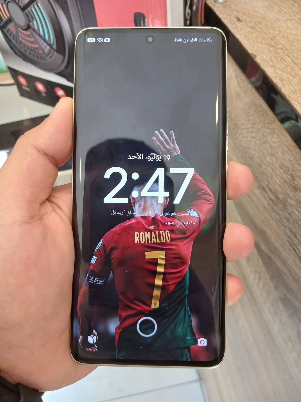 سلام عليكم ريدمي نوت 13برو بلاص 5G ذاكرة 512.رام12... شاشة منحنية بصمته مدمجة بشاشة جهاز شخط مابي كامرة خلفية 200ميكابكسل الامامية 16 بطارية 5000الاف يشحن بقوة 120واط وعندي شاحنة 100واط اصلية هم يشحن سريع طلقة معالج دايمنستي 7200الترا تردد الشاشة 120هرتز جهاز معروف وغني عن التعريف دبل سيمكارت فقط بي فطر بلظهر ممأثر ابد كلة شغال وممفتوح بلادي بلادي شركة للبيع السعر 280الف وبي مجال حك الجية او مراوس بأقل منه واخذ فرق حسب الاتفاق العنوان بغداد الشعلة او الغزالية ***********واتساب اوخاص..  توصيل ماعندي اعتذر منكم ❤
