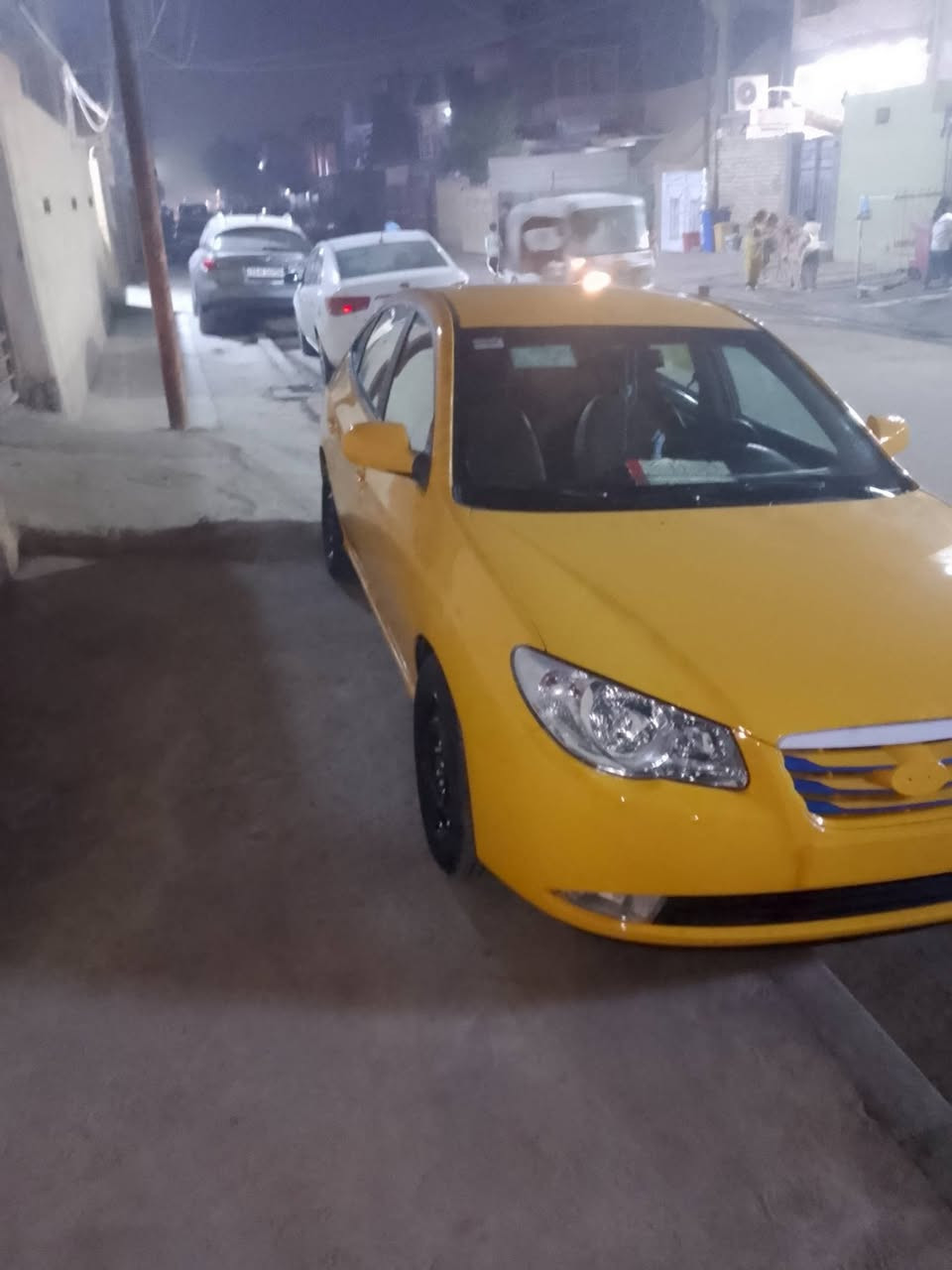 السلام عليكم النترا 2010 للبيع السياره معيوده صبغ جديد حادث شامله ***********
