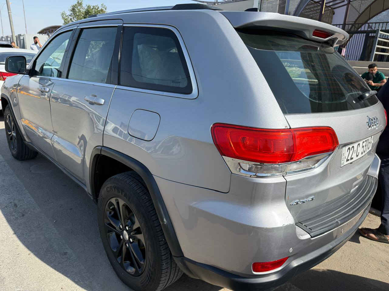 السلام عليكم 
جيب جراند شيروكي امريكي 2017
مواصفات LAREDO
4×4
رقم اربيل سنويه منتهيه 2024
سونار موجود 
صور الحادث موجوده 
السعر152$
الاتصال ***********
