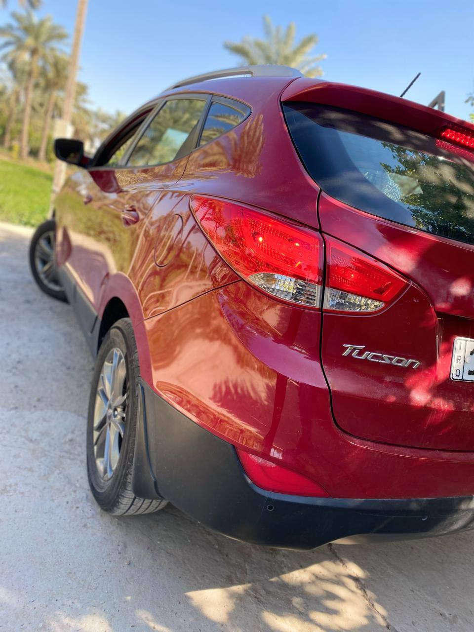 سلام عليكم
للبيع او المراوس حسب القناعة 
توسان 2015 خليجي 
رقم بغداد بأسمي تحويل مباشر 

السياره مكفوله كفاله عامه 👌
سونار مرقف مع المنشور 
مكينة 2400 لا تنقيص ولا تبخير ولا مفتوحه ع وضع الشركة ✔️
كير ✔️
صدر امامي وخلفي جديد ✔️
تخم تاير جديد توني شادهن ✔️
تبريد ثلج ❄️
مواصفات : 
تحكم ستيرن جهتين ، نظام ايكو ، مثبت سرعة ، مانع انزلاق ، مود درايڤ ، مري شفط ، اشاير مري ، تحكم مري كهرباء ، تبريد قطعتين، شاشة أندرويد ، كامرة خلفية ، حساس خلفي ، ويل كب 17 بلاد…
السياره جاهزه وحلووه ومال بيت وبالعافية ع اللي ياخذها ❤️
وبالحقيقة احلاا من الصور 

السعر 140 وبيها مجال 
عنوان بغداد 
للاستفسار ع الرقم
***********
