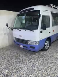 كوستر 2015للبيع جاهز من كل  كير مكينه اكسن مكفولات كشن ستاركس  سعر 330...