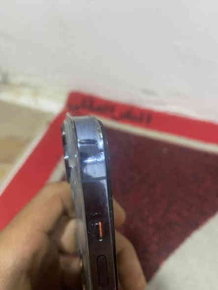 سلام عليكم ايفون ١٣ برو ماكس شاشه تعلك ضهر مكسور شاصي شوفة عينك فيس ايدي شغال كامرات شغاله ماعده 5x سعره 325اخوان هاذ سعر نهائي غير هاذ السعر مابيع لاتعب روحك مكاني بصره ***********
