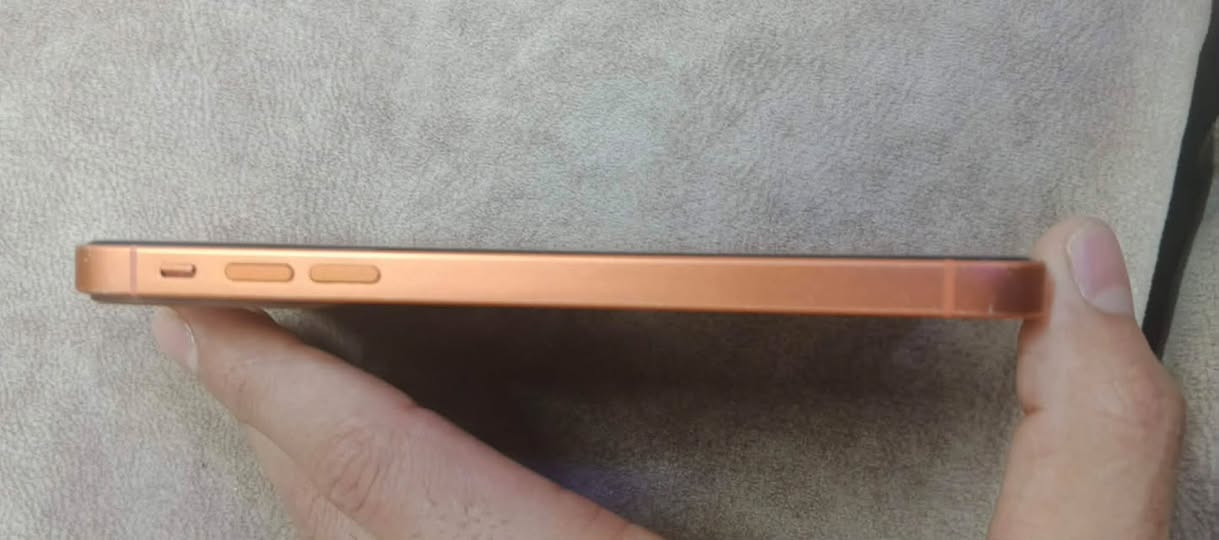 السلام عليكم اكس ار محور 17 مكسور الضهر  فقط ذاكرة 64بطاريه جديدة شاشه 3 خيارات فيس ايدي متوقف كلشي موضح بل صورة ادفع سعر عجبني ابيعك


**إذا كنت صاحب هذا الإعلان وتريد حذفه لأي سبب، رجاءا أرسل رسالة إلى الدعم الفني**