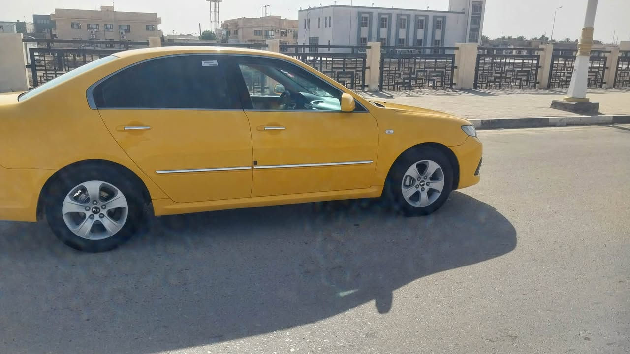 السلام عليكم
اوبتيما ٢٠٠٩ خليجي رقم نجف دولي بسمي مكفولة من ضربة وتبديل كفالة عامة صبغة جديده حدادية أمامي خلفي جديده مكينة وكير شرط الفحص تبريد منظومة جديده هية مصفره وشرط الفحص وين مايعجبك السعر 113 وبية مجال للطيبين قليل
العنوان السماوه 
***********
