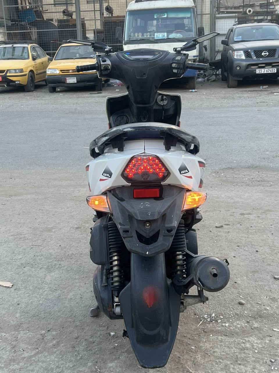 سلام عليكم جي تي ار  للبيع
دراجه خير من الله كهربائياته اشاير كله شغال نكره سلف بي وقت 
بيه بدايه خيط تبخير قليل كلش 
السعر 750. وبيه مجال 

مكاني باب المعضم 
***********
