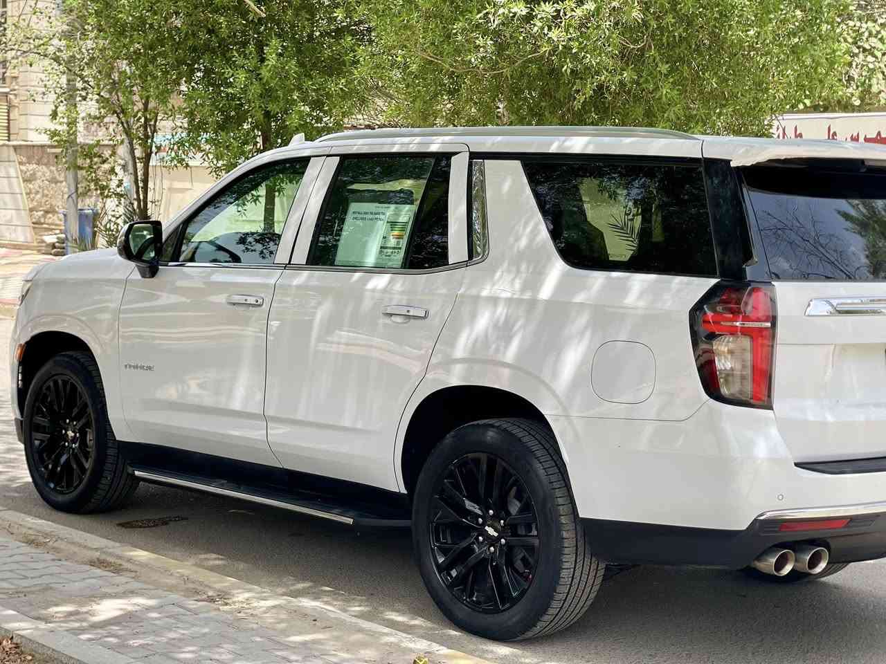 للبيع او مراوس
شوفرليت تاهو  
موديل 2023 
فئه برايمر 
ماشيه 46 الف ميل 
رقم بغداد بسمي  
وارد امريكي 
حادثها  جاملغ وبنيد فقط بدون دواخل 
مكاني بغداد 
السعر 380 ورقه 
للاتصال ***********
