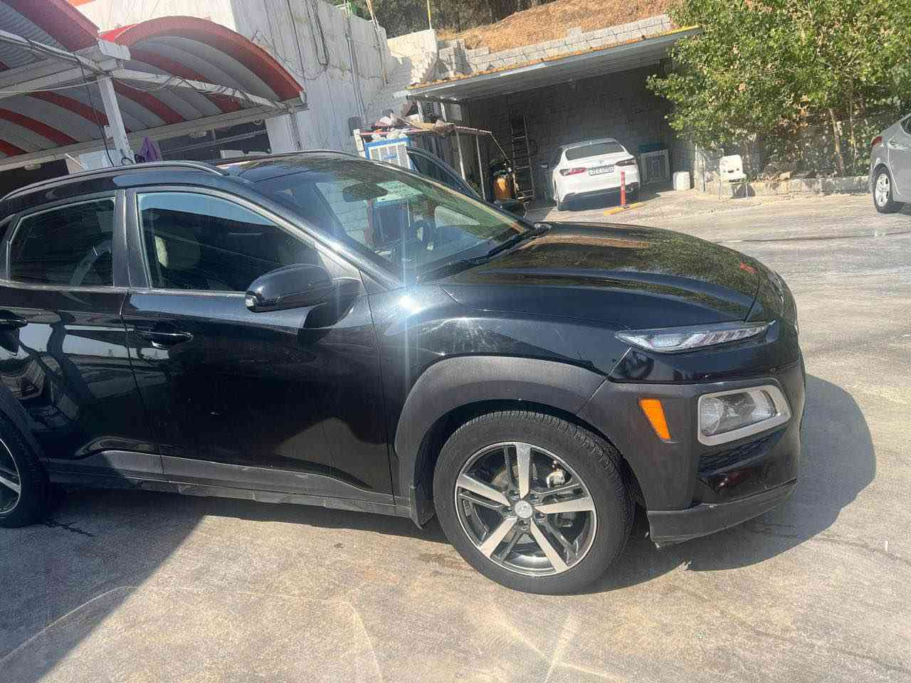 هیوندای کۆنا ٢٠١٨
٥٣ هەزار مایل 
چاملغی سایق و لێواری بۆنیدەکەی گرتووە
تا ٢٠٢٩ نوێکراوەتەوە
بێ کێشەیە و بێ تەقەورەقە
مەکینەی ٢٠ی تەبیعی
بۆ پەیوەندی کردن :
واتساپ
0750 391 8618
0776 483 1696 بشدار, السليمانية
