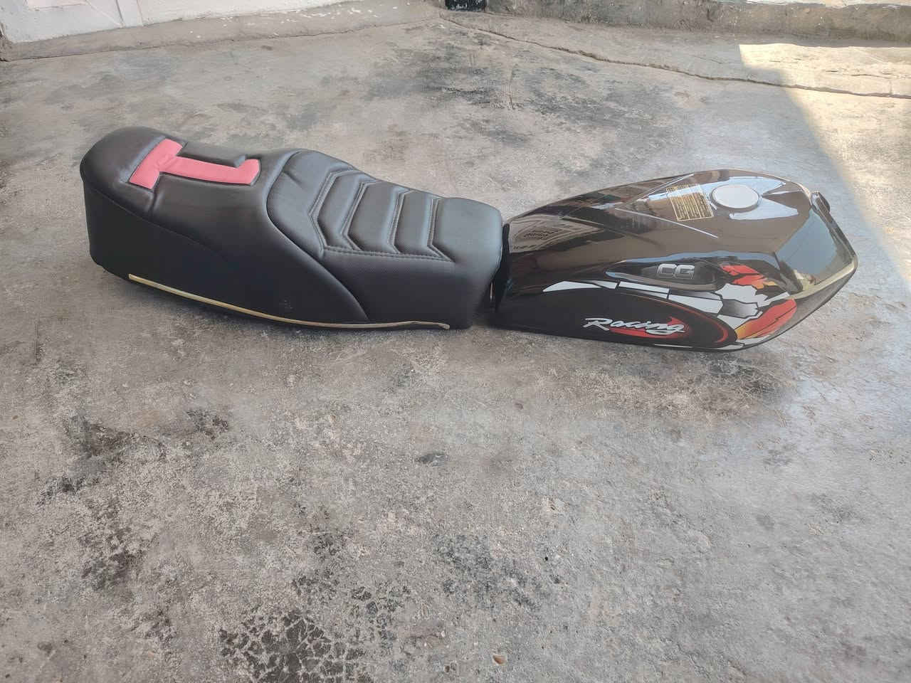 السلام عليكم تانكي  وكشن للبيع..
***********
