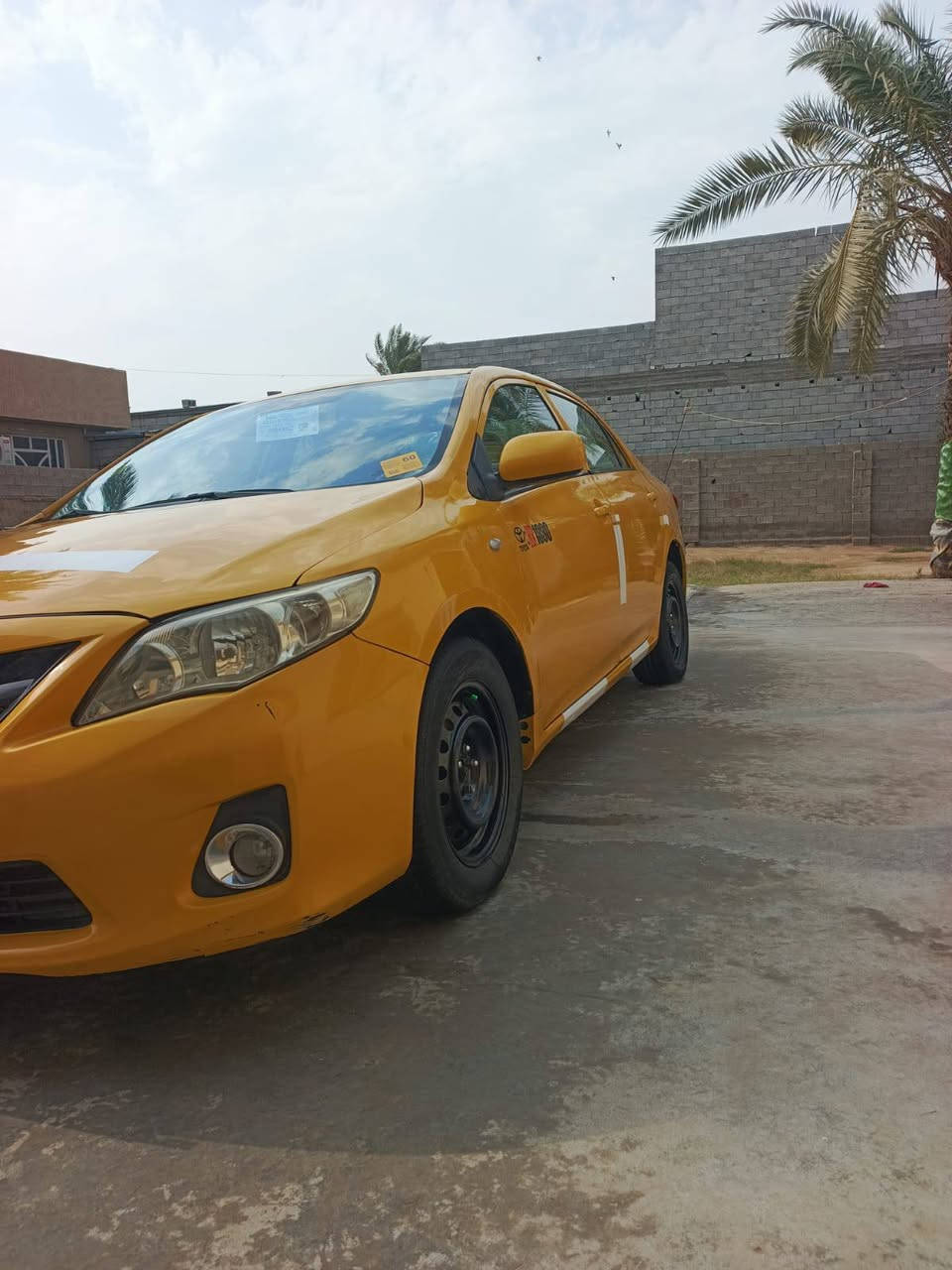 للبيع كورله 2012 خليجي رقم بغداد تحويل مباشر السياره بيها جاملغ خلفي والباب حداديه تخم تاي جدد مكان السياره بغداد الامين السعر 88$ الشراي يتصل***********////***********
