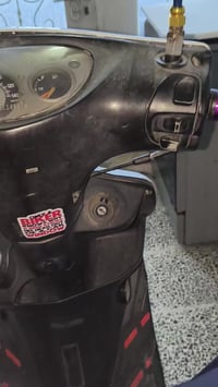 ماكس ثعلب • أخو الجديد • أوراق موجودة