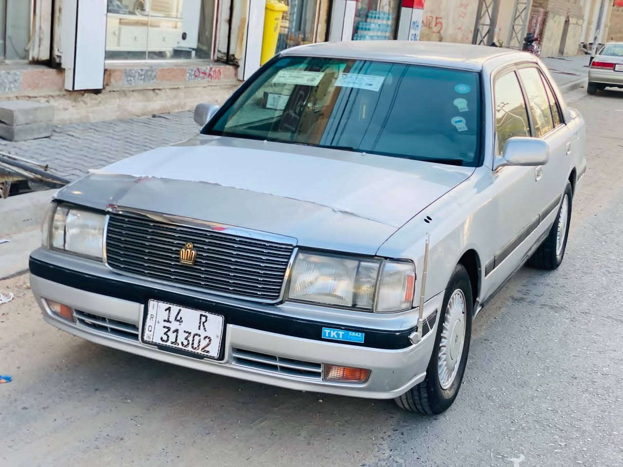 سلام عليكم للبيع راس ثور تكم رقم بصره دولي جديد وهزه جديده سنويه جديده سياره جديده وجاهزه للخير كل نقص مابيهه مكينه وكير 3000 VVT سياره كهربائيات كله شغاله منضومه زنون توه مشدوده تبريد ثلج منضومه كامله توه مشدوده سياره جديده وجاهزه للخير كلش حداده تخم تاير جديده كهربايات عامه شغال سياره كفاله من كص ومن نقل جثه وعيب الشرعي والتحويل علمن انه سياره احله من صور بهواي تجي وتشوف بعينك سعر كلش مناسب ب وبل عافيه عل شراي سعر 67 وبيه مجال مكاني بصره قضاء المدينه هاتف *********** المدينة, البصرة
