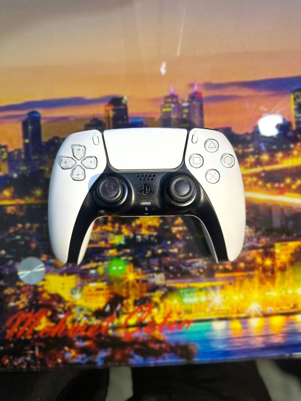 السلام عليكم PS5 نسخه اوربيه جديد مستعمل نضافه ٩٩٪ شرط الفحص و الاستخدام جهاز لوك ما مفتوح عدد ساعات العب ٧٥ ساعه فقط مع جوستك اصلي وكامل ملحقاته  السعر ٨٠٠ وبي مجال بسيط للاستفسار التواصل خاص بغداد, العراق


**إذا كنت صاحب هذا الإعلان وتريد حذفه لأي سبب، رجاءا أرسل رسالة إلى الدعم الفني**