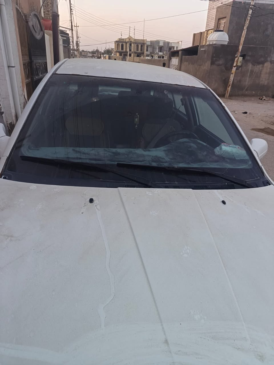 السلام عليكم للبيع a5 جاهزه من كلشي تخم تاير باتري جديد مكينه تبريد حداديه ما ناقصه شي رقم انكليزي الجديد بسمي مكاني الديوانيه 
السعر 35 
***********
