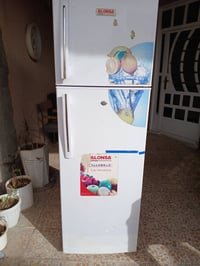 ثلاجة • شغالة على الفحص • حي الجهاد/الاساتذه