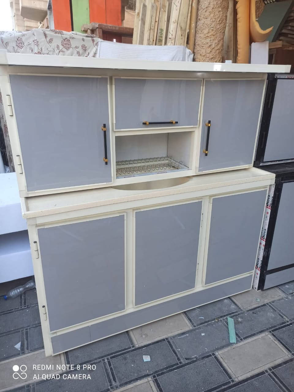 حسب طلب كاونترات المنيوم الاستفسار رقم تلفون وتساب موجود *********** النجف, العراق
