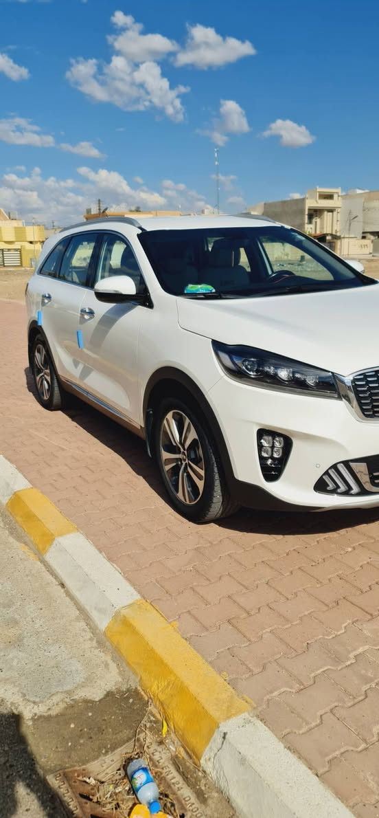 السلام عليكم
سورنتو 2020 للبيع مواصفات معروفه ماشيه 53الف

كفاله عامه 

السياره  من دخلت العراق وهي يمي يعني مالك واحد

السعر 280$

يرهم مراوس مع إلنترا كورولا سيراتو 

غير متواجد على الفيس للاتصال او الواتساب ***********
