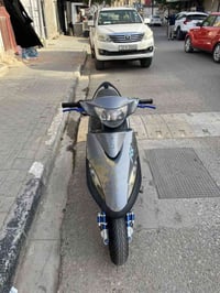 ماكس عدلة • فيلي • شيال رياضي