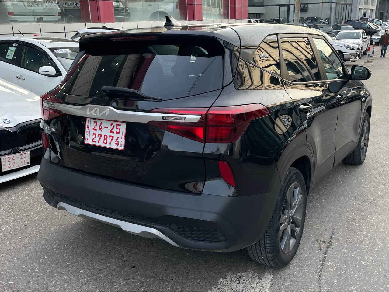 كيا سيلتوس ٢٠٢٣
للبيع فقط 
وارد امريكي 
محرك دوش مرغوب ٤ سلندر 
دبل اكسل 
ماشية ٢٦ الف ميل 
بيها فقط باب صبغ و قبغ صندوق بخ بدون دواخل 
ارباك فقط دكمة 
كير و محرك و ترقيم بشرط 
بدون رقم تترقم شمالي
سعر ١٤٣ و بيها مجال 
مكان دهوك 
*********** دهوك, العراق
