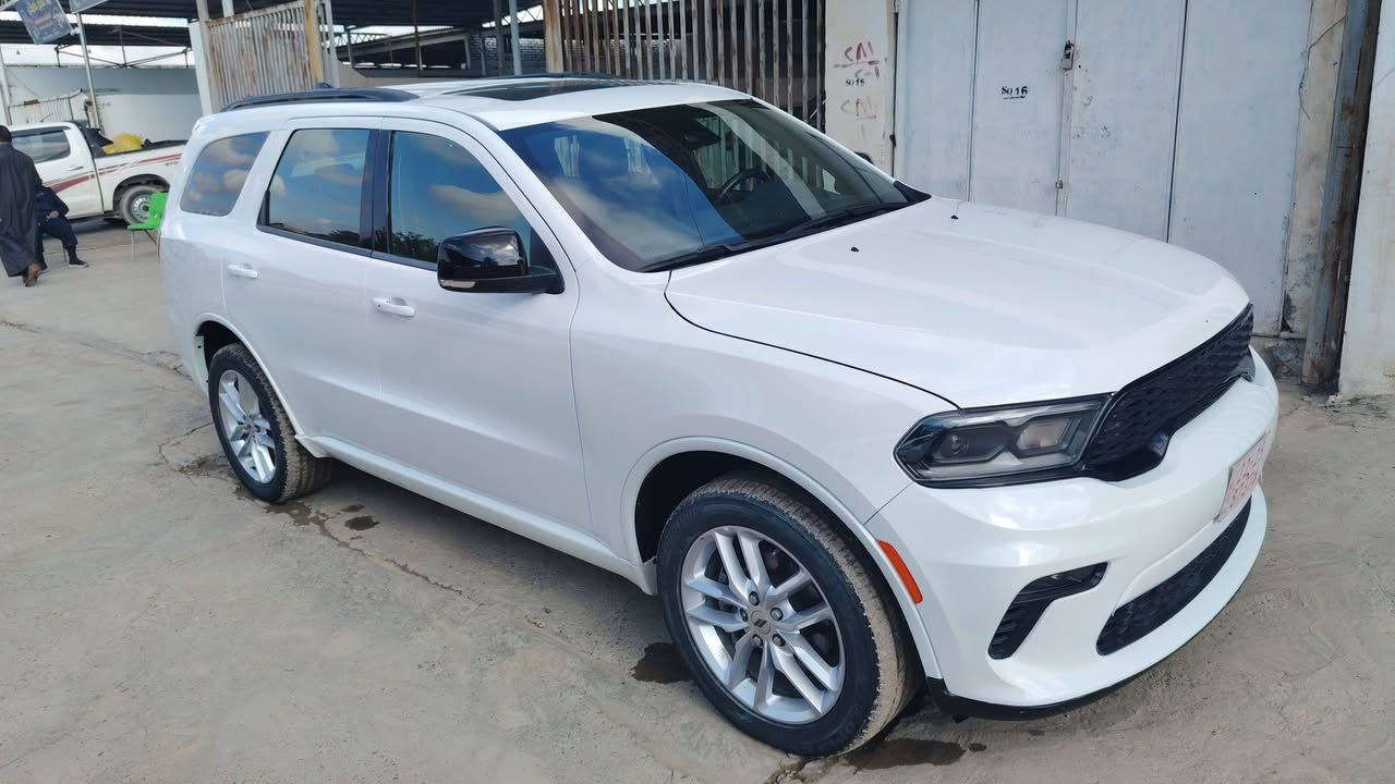 للبيع الحادث تخريب  مكفوله من الصبغ موديل 23 بدون ايراباك كاتي اربيل السعر 300 مكاني سامراء ***********
