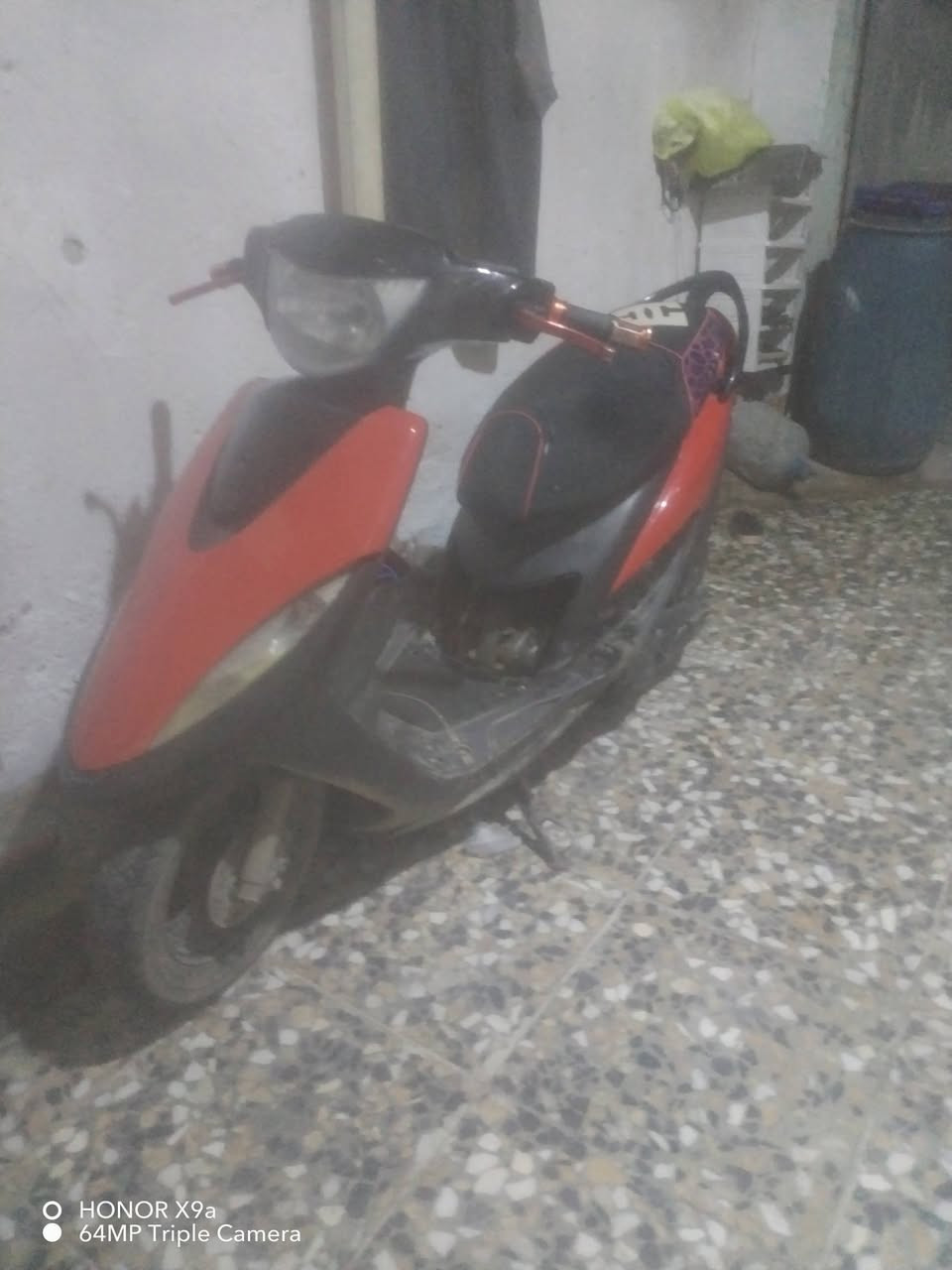 سلام عليكم ماكس عدله البيع طفيه السعر 250 بغداد حي نصر ***********
