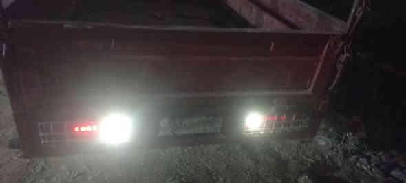 اسلام عليكم شباب ستوته دايوان مديل ١٧ أوراق كامله مكينة خير من الله كهربائيات كلهاشغاله ضفيره جديده فلنجات وشفتات جدد تواير جوبلس٣ جدد باتري جديد نكره سلف مكاني بغداد المعامل بستان ب ٧٥٠ وبيها  مجال لمو شراي لا حط سعر بكيفه ***********
