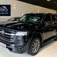تۆیۆتا لاند کرۆزەر 2022 مەکینە 3.5T ( V6)  90 هەزار ڕۆشتووە خەلیجیە  م...