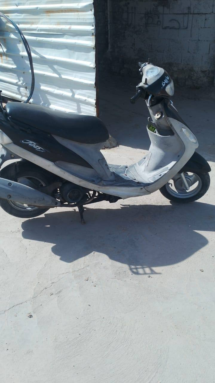 سلام عليكم دراجه
 ماكس منغولي 
 البيع مامفتوح 
 كلشي شغال اشاير 
لايت هورن نضافه 
شوفت عينك
 من شغل البيت
 ابيع متوازي  بس عوزه غسله 
مكان سماوه 
حيدري يم كندي  
سعر 950
وبيع مجال قليل حك الجيه


**إذا كنت صاحب هذا الإعلان وتريد حذفه لأي سبب، رجاءا أرسل رسالة إلى الدعم الفني**