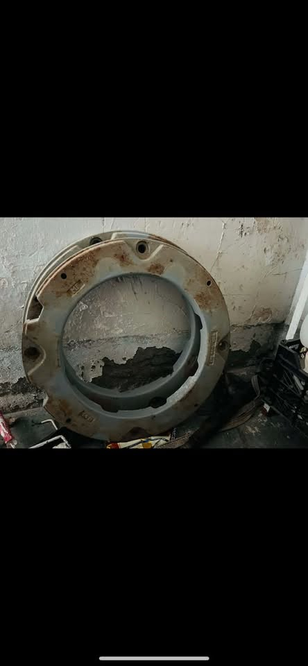 للبيع ثگالات تركي أمامي وخلفي بلاديات السعر اتصل ب ***********
