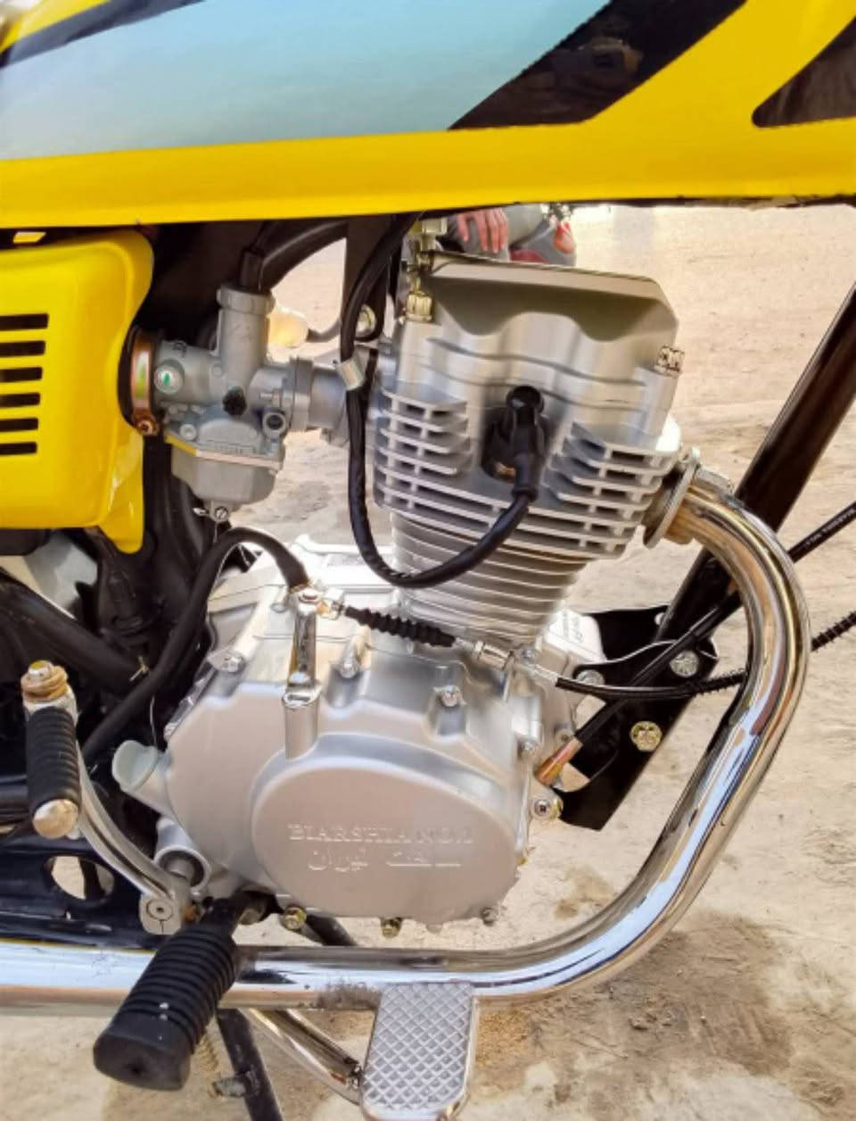 سلام عليكم دراجه البيع موديل 26وراق سكنر دراجه زيرو مكان الحيدريه نجف عمود 690 سعر 700 وبيهه مجال رقم *********** رقم تالي ‏‪***********‬‏ وشراي ينتصل وبي خير ويدلل
