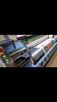 كونيكا C4-512i • للتجديد • حلة نادر الأولى