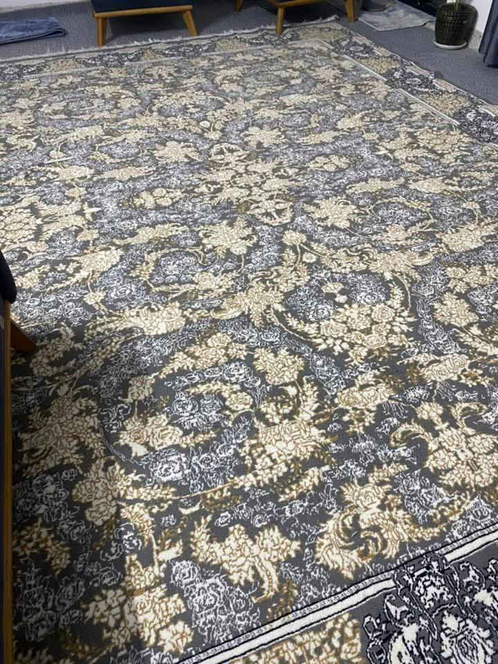 بۆفرۆشتن سلێمانی دووانە کاریکۆتی مندالان جۆلانەیەک. فەرشێکی سێ بەچواری 440شانەی


**إذا كنت صاحب هذا الإعلان وتريد حذفه لأي سبب، رجاءا أرسل رسالة إلى الدعم الفني**