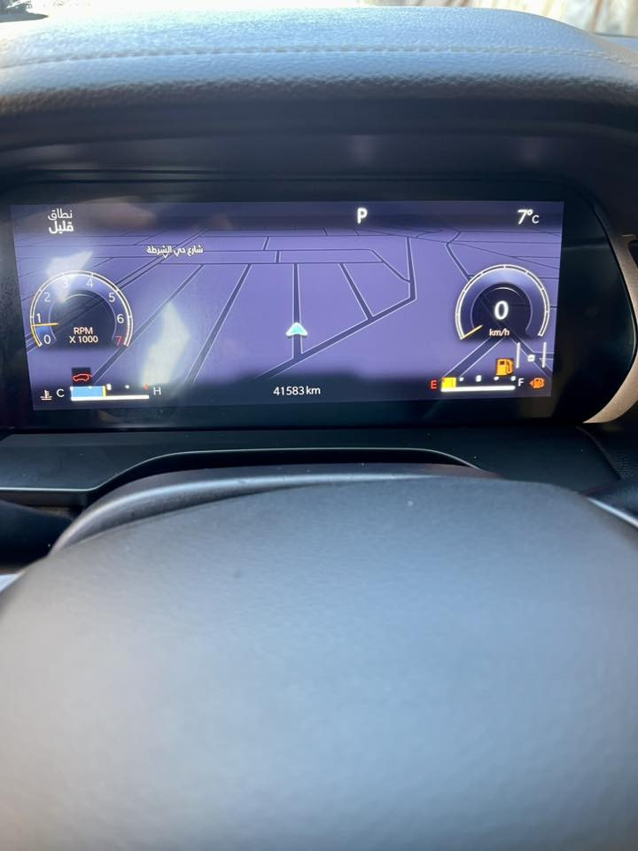 السلام عليكم جيب كراند شيروكي لمتد فور ويل  2021 وارد امريكي
المسافة المقطوعة : 44 الف كيلو مو ميل 
#مواصفاتها
1. تشغيل عن بعد
2.دمام خلفي
3.كشنات جلد لون بيجي 
4.كشن السايق ميموري
5.كشنات الاماميه كهرباء
6.صندوك كهرباء
7.حساسات خلفيه
8. 3 قطع تبريد 
9.رادار امامي و خلفي 
10.ثلاث وضعيات قياده
11. كير ماوس
12. نظام منحدرات
13. هيترات بالكشنات الامامي و الخلفي و الستيرن 

الحادث بدون قطرة صبغ 
تقرير مياه امطار بس شرط جايه تشتغل من امريكا وطلعت من امريكا ماشيه 6 كيلو فقط وحاليا ماشيه 44 الف كيلو 
وشرط كلشي بيها على وضع الشركه و على الفحص 

*********** 
*********** 
ابو ادم
