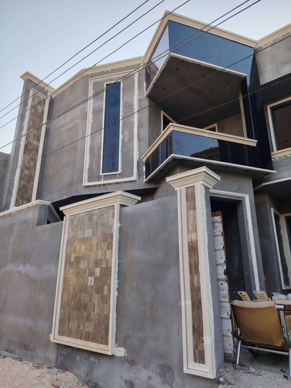 السلام عليكم يوجد لدينا كادر لبخ مصرى شغل درجه اولى لعمل جميع أنواع اللبخ الاسمنتى خشن وناعم وتشميع والطلس والنثر وشغل الفوم درجه أولى وهذا رقمي بيه واتس ***********
