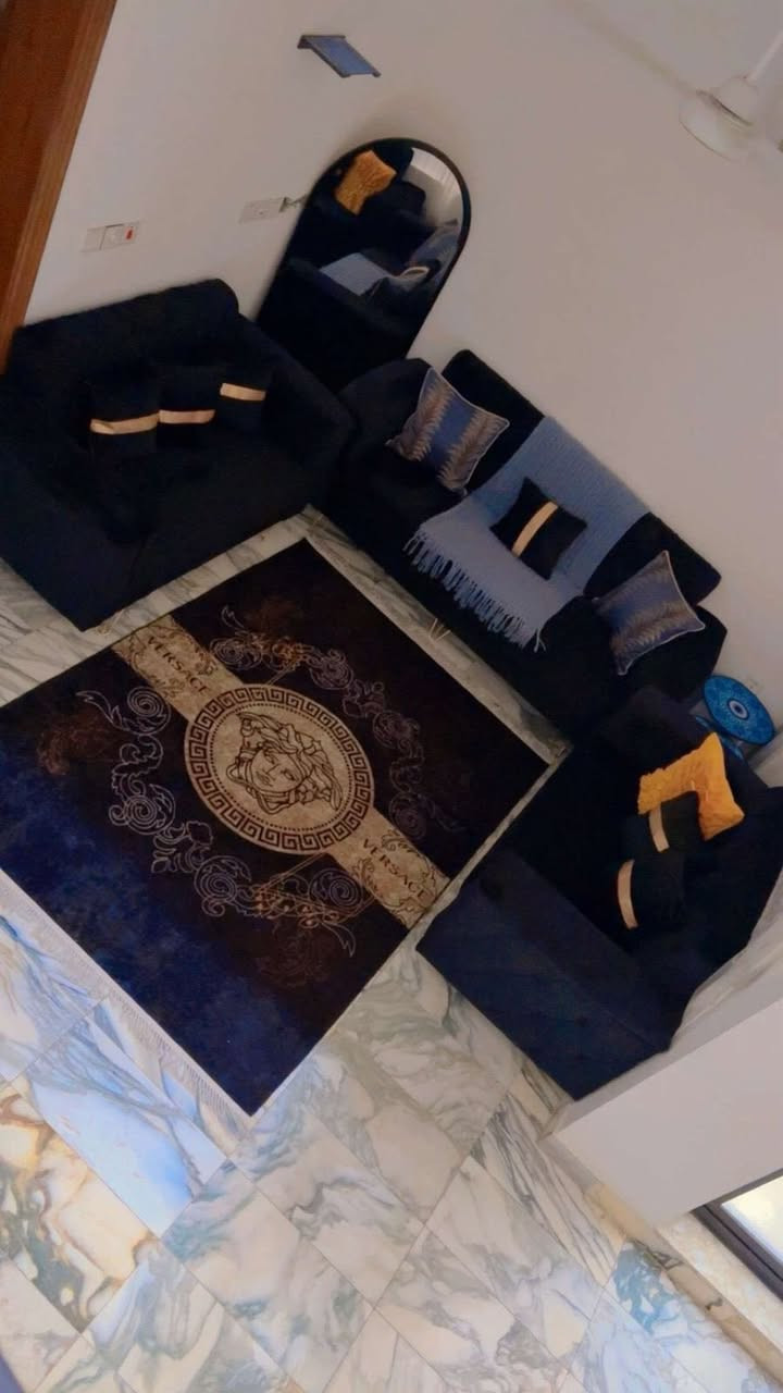 تخم تركي 8مقاعد وميز للبيع بسعر مناسب


**إذا كنت صاحب هذا الإعلان وتريد حذفه لأي سبب، رجاءا أرسل رسالة إلى الدعم الفني**