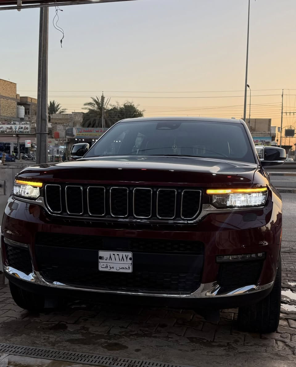 السلام  عليكم ورحمة الله وبركاته
‏‎‏‎       ——— لـلـبـيع  ———

جيب گراند شيروكي - Jeep Grand Cherokee

‏‎‏‎وراد أمريكي.     —    بدون ضرر فقط سرقة 

‏‎‏‎الموديل           —    2023

فئة.                 —   ( LIMITED) 

حجم المكينه   —     3600/ V6

‏‎‏‎اللون               —     ماروني

‏‎‏‎المسافه المقطوعه — 7000

‏‎‏‎حاله السياره.    —  (بدون صبغ فقط تبديل نفس القطع)

‏‎‏‎المواصفات 

‏‎‏‎- بصمة تشغيل 

‏‎‏‎- بصمة أبواب 

‏‎‏‎-تشغيل عن بعد 

‏‎‏‎-ترحيب عند الاقتراب 

-رادار امامي 

-رادار جانبي 

-رادار خلفي 

- توقف ذاتي خلفي

‏‎‏‎-كشنات جلد ومخمل

-اشاره بالمرايه 

-حساس امامي خلفي 

‏‎‏‎-شاشه كبيره تدعم نظام الأبل كار باي ونظام الاندرويد

-شاشه عداد ديجتال

-فتحت سقف 

‏‎-اوتو ستوب

‏‎-وضعيات قياده 

‏‎‏‎-كشنات تدفئة ( اماميه - خلفيه ) 

-كشن السايق خزن ميمور

-ستيرن تدفئة

‏‎‏‎- ستيرن بحركه كهربائيه 

‏‎‏‎- تبريد مركزي 

‏‎‏‎- بگ لايت LED 

‏‎-صندوق كهربائي 

‏‎‏‎-تحكم ستيرن جهتين 

‏‎‏‎-تحديد سرعه 

‏‎‏‎-مانع انزلاق 

‏‎‏‎-ليد نهاري

‏‎‏‎-كامره خلفيه دواره 

‏‎‏‎باقي المواصفات المعروفه  

‏‎‏رقم السياره    - فقط رقم فحص

‏‎‏‎موقع  السياره — ميسان

‏‎‏‎للأستفسار.     — ***********

