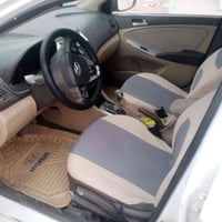 اكسنت • 1600 • رقم نكليزي