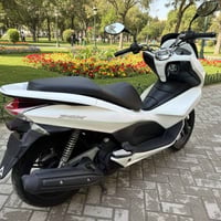 شباب بي سي اكس جيل اول ماشي 11الف دراجه نضيفه 07713247044