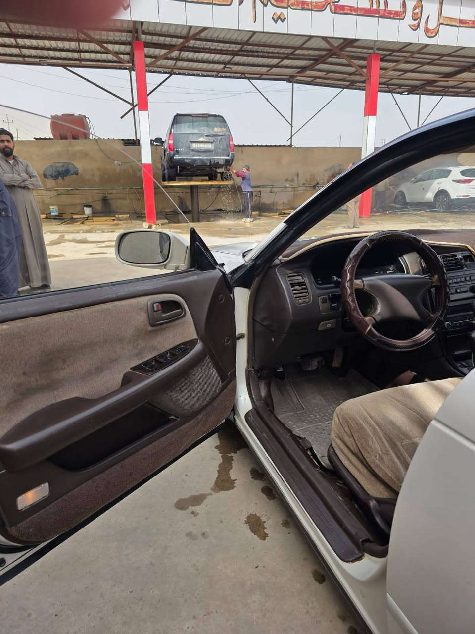 سلام عليكم
مارك نفخ موديل 93 رقم بصره بسمي 
سياره جاهزه مكفوله كص ونقل والضربه القوه 
كير ومكينه vvt وحداديه وتبريد تخم تاير 
برانكيت مكفول من زنجار 
السعر75وبيه مجال 
***********
