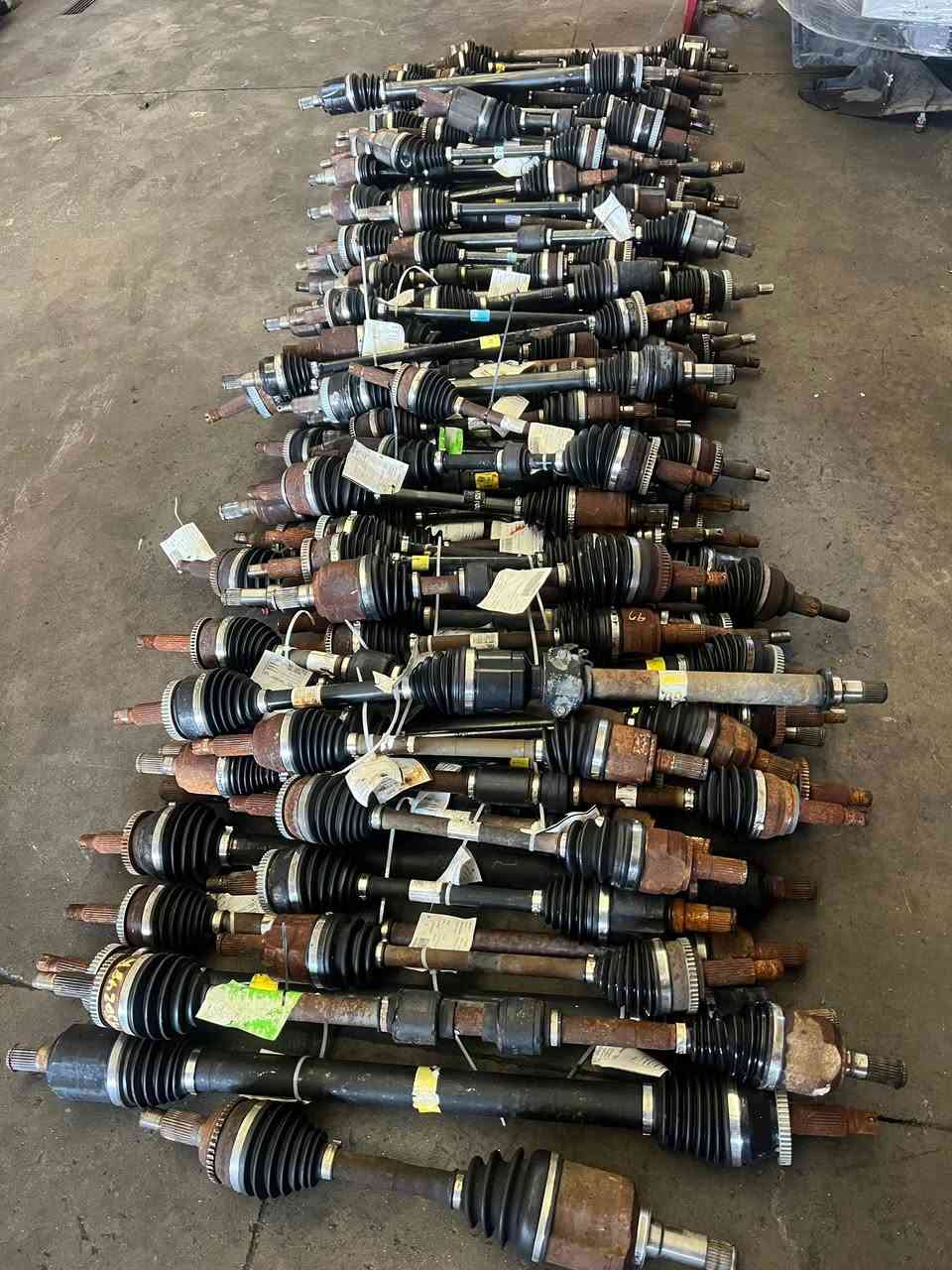 حدادية جميع السيارات الكورية جديد ومستعمل 
بغداد كم سارة مقابل نادي المشرق 
***********
